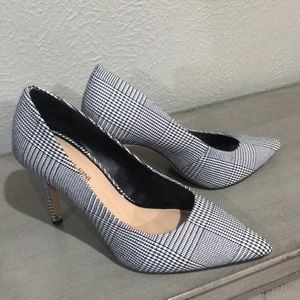Black & White Pumps
